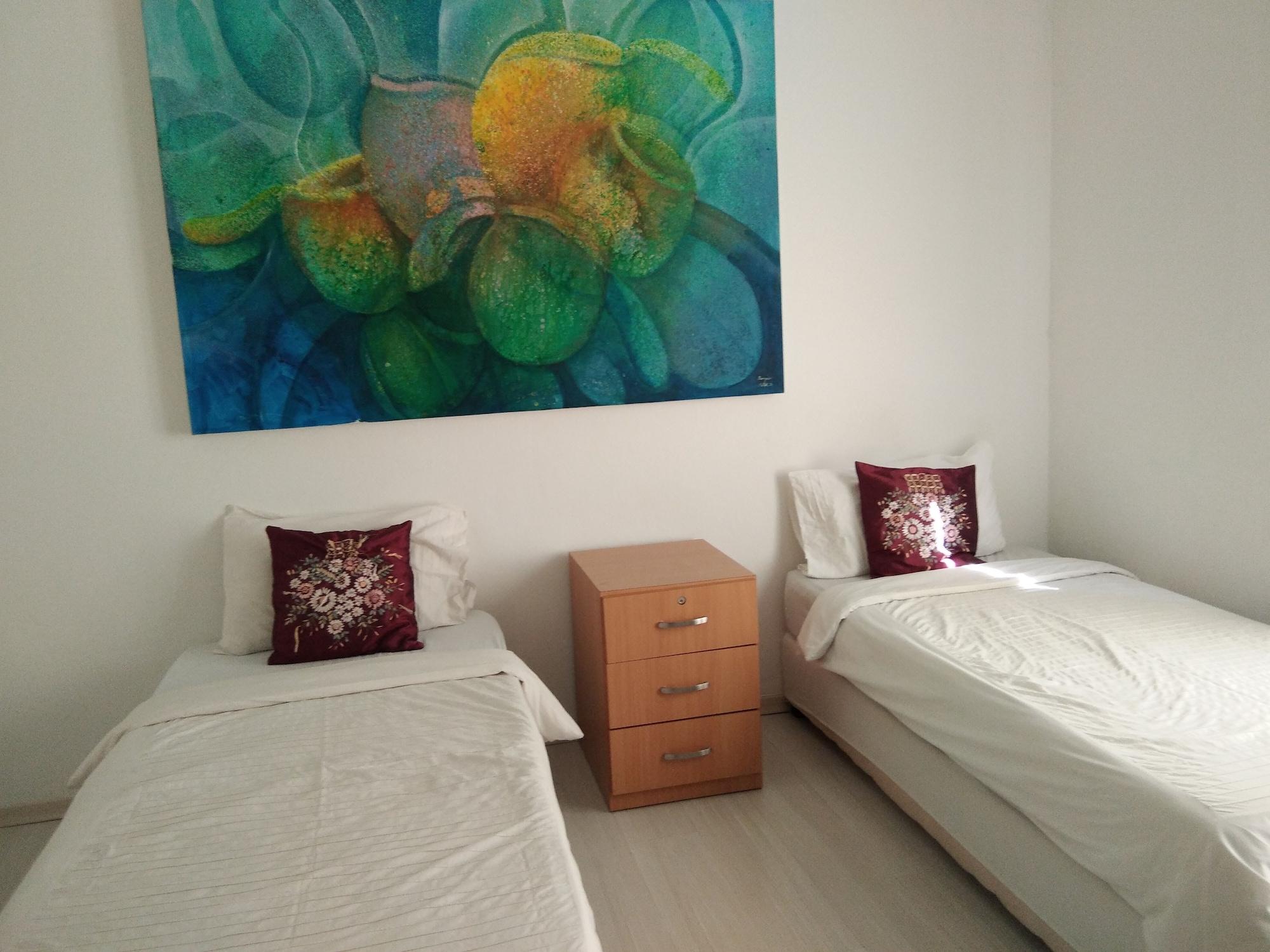 Wesberly Apartments Kuching Dış mekan fotoğraf