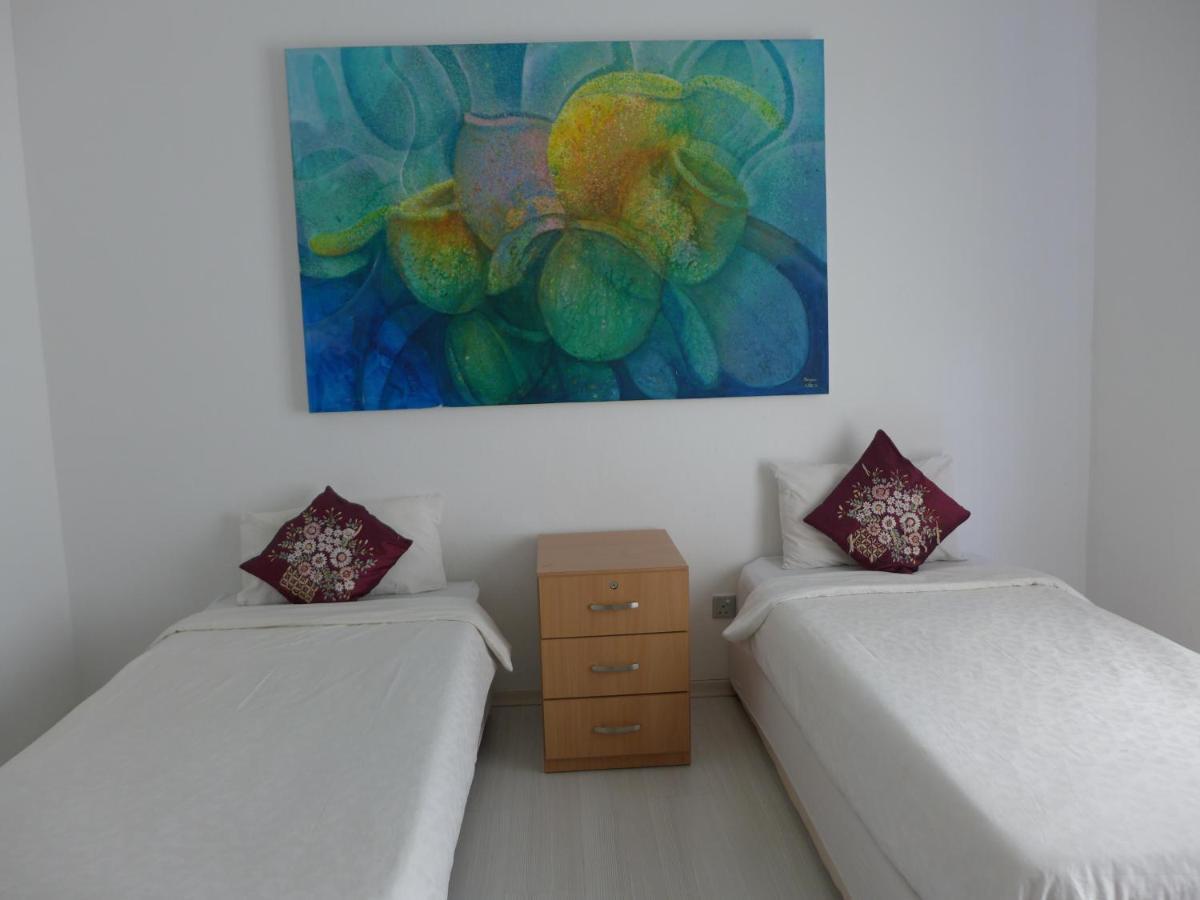 Wesberly Apartments Kuching Dış mekan fotoğraf