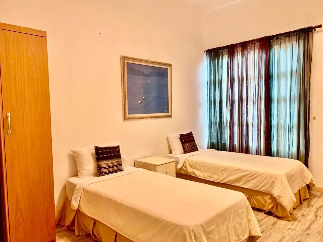 Wesberly Apartments Kuching Dış mekan fotoğraf