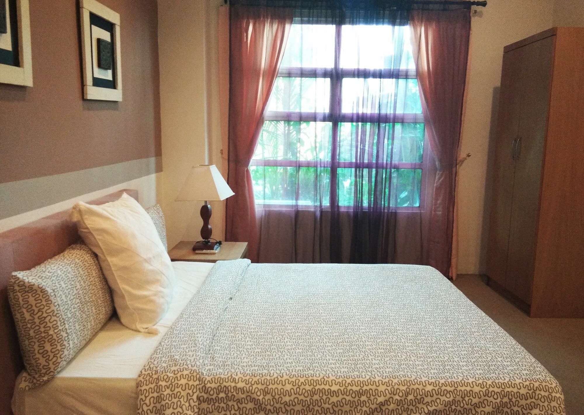 Wesberly Apartments Kuching Dış mekan fotoğraf